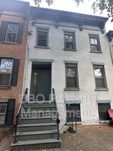 Main picture of 177 Lancaster St