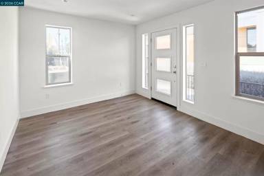 Main picture of 2802 Chattleton Ln