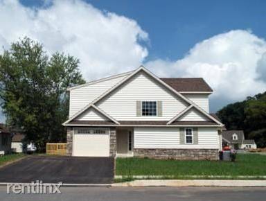 Main picture of 12 Arrow Head Dr