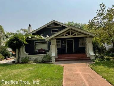 Main picture of 1069 40th St
