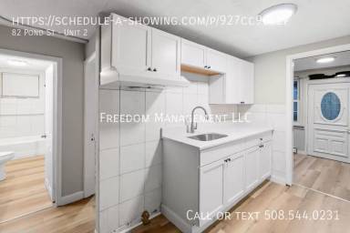 Main picture of 82 Pond St