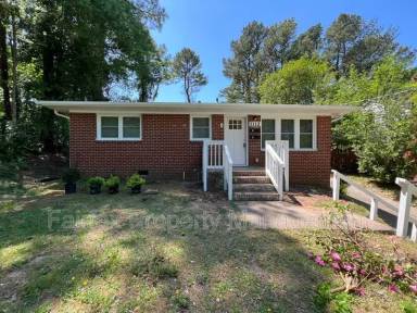 Main picture of 1112 E Lawson St