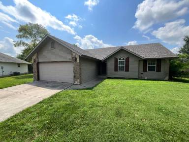 Main picture of 4805 N 11th St
