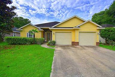 Main picture of 4105 SW 19th Dr