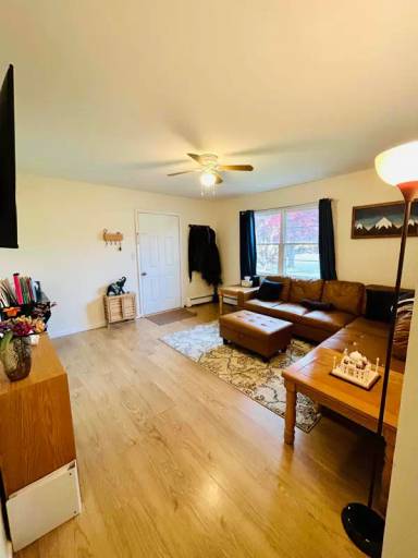 Main picture of 266 Edward Ave