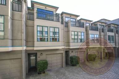 Main picture of 240 Portola Dr
