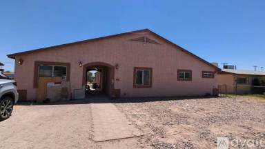 Main picture of 855 W Taylor Ave