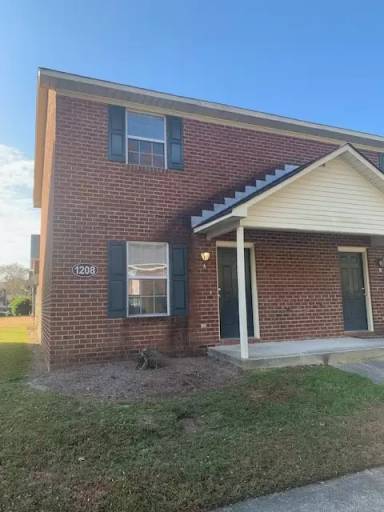 Main picture of 1208 Allen Rd