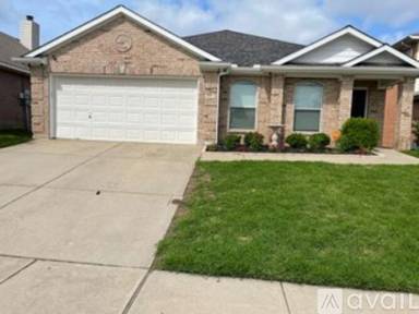 Main picture of 977 Jockey Club Ln