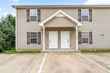 Main picture of 524 Patriot Park Ct