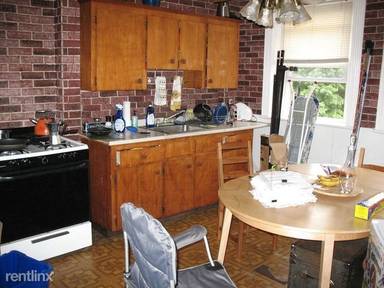 Main picture of 16 Dudley St