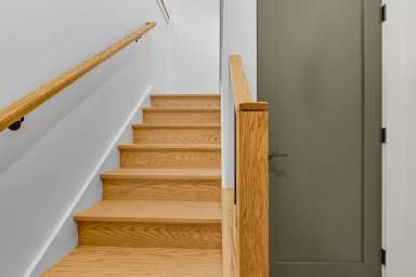 Main picture of 3531 Claremont St