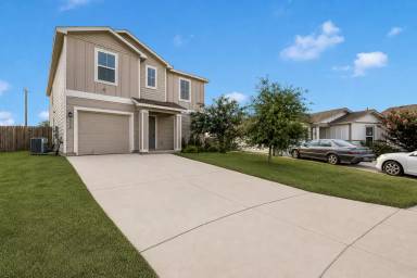 Main picture of 9570 Ranch Loop
