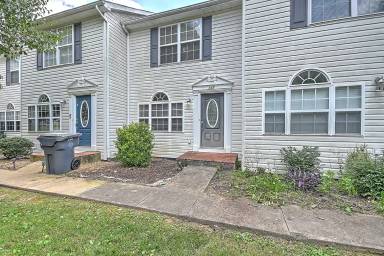 Main picture of 114 Amanda Ln