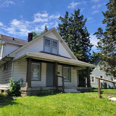Main picture of 1613 Lawton Ave