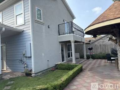 Main picture of 6723 Avenue R