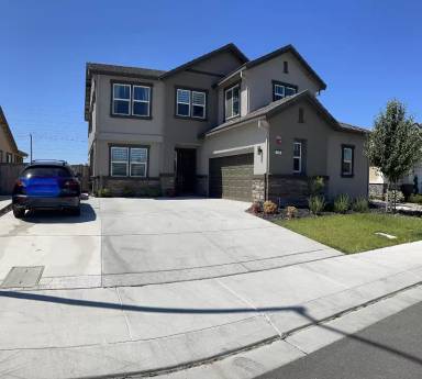 Main picture of 549 Kingbird Cir
