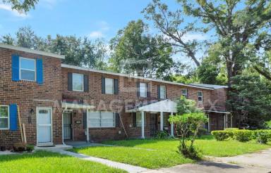 Main picture of 1751 Powhattan St