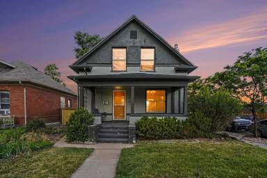Main picture of 1301 S Lincoln St