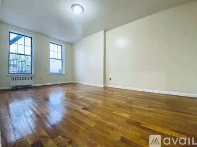 Main picture of 154 Grattan St
