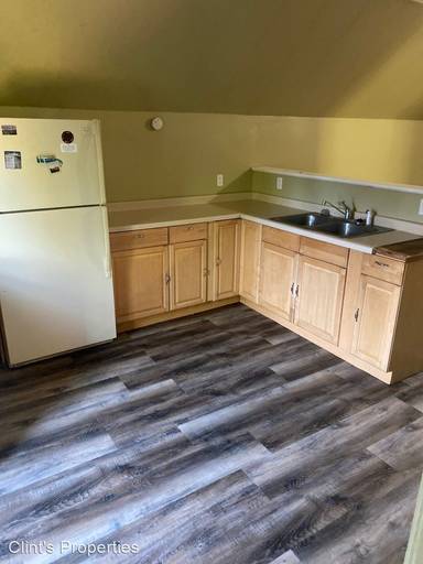 Main picture of 713 5th St SW