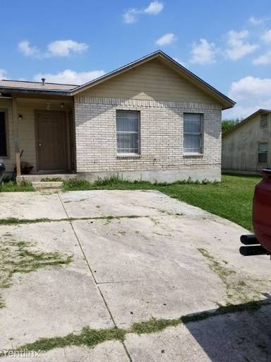 Main picture of 4211 Woodmanor Dr
