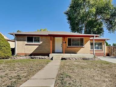 Main picture of 1360 S Tejon St