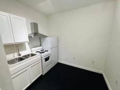 Main picture of 1804 N Mill St