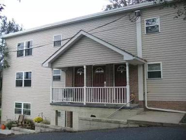 Main picture of 543 E Main St