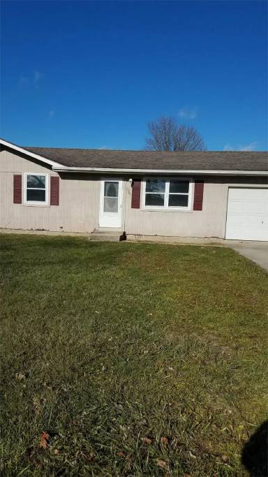 Main picture of 1399 E Highway 26