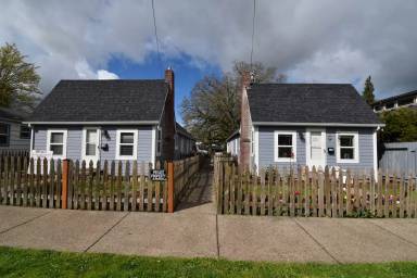Main picture of 310 S Main St