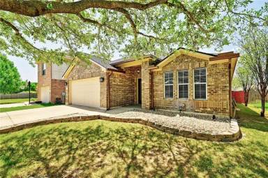 Main picture of 20524 Buteo St