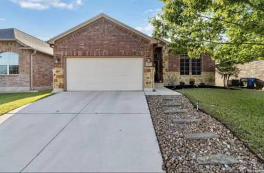 Main picture of 5618 Thunder Oaks
