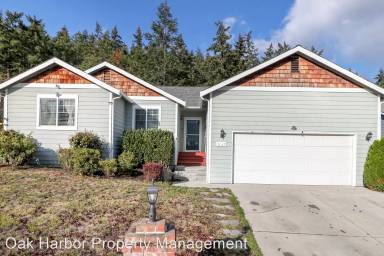 Main picture of 1622 NW Camellia Loop