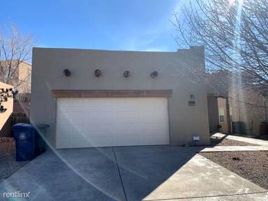 Main picture of 4420 Santa Lucia
