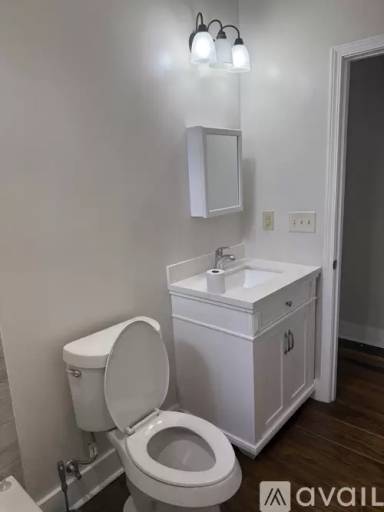 Main picture of 2080 N Rocheblave St