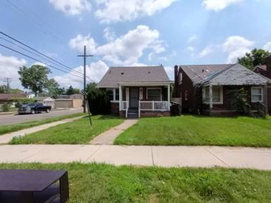 Main picture of 19230 Verona St