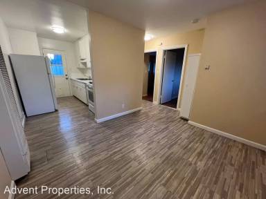 Main picture of 458 W Sunset Blvd