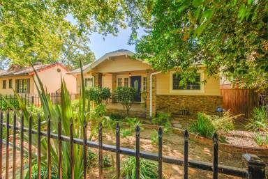 Main picture of 3440 H St