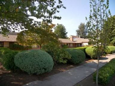 Main picture of 7822 NE Everett St