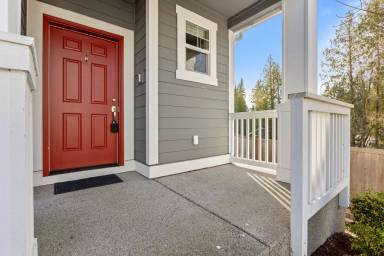 Main picture of 4030 80th Ave NE