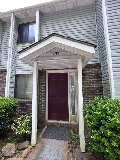 Main picture of 127 Candlebrook Dr