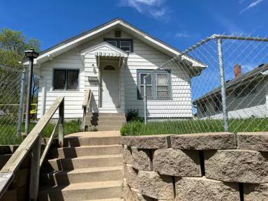 Main picture of 2657 S Palmetto St