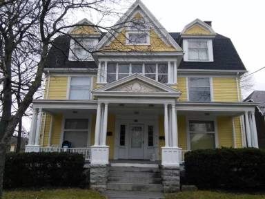 Main picture of 126 South St
