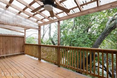 Main picture of 3545 N Hills Dr