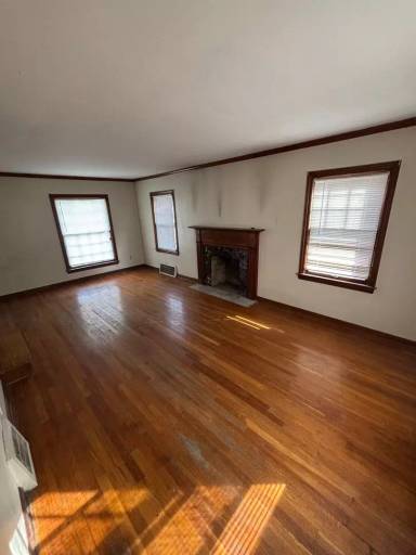 Main picture of 1236 Winston Rd