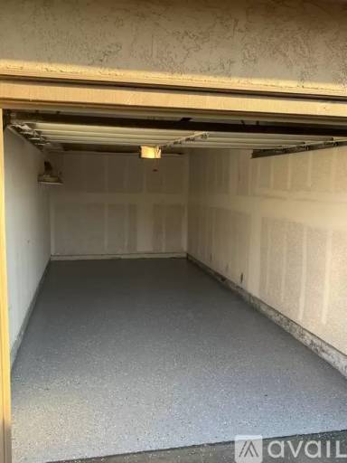Main picture of 620 E Lexington Ave