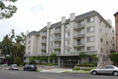 Main picture of 400 S Westmoreland Ave