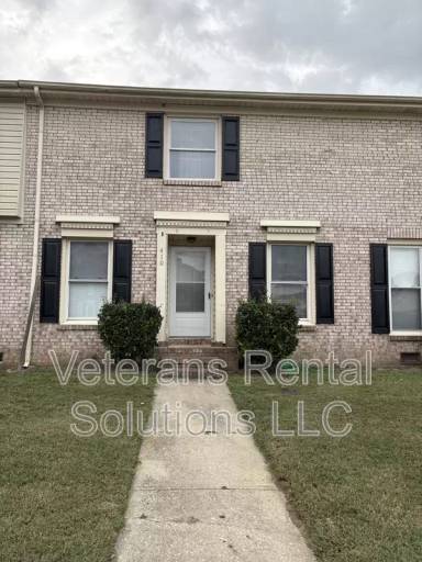 Main picture of 402 Kirkcaldy Ct