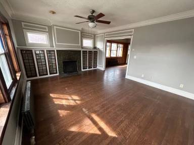 Main picture of 6334 Sheridan Rd